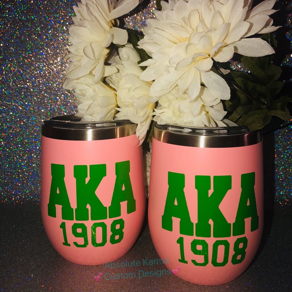 AKA COLORED WINE 🍷 TUMBLERS💕🐘